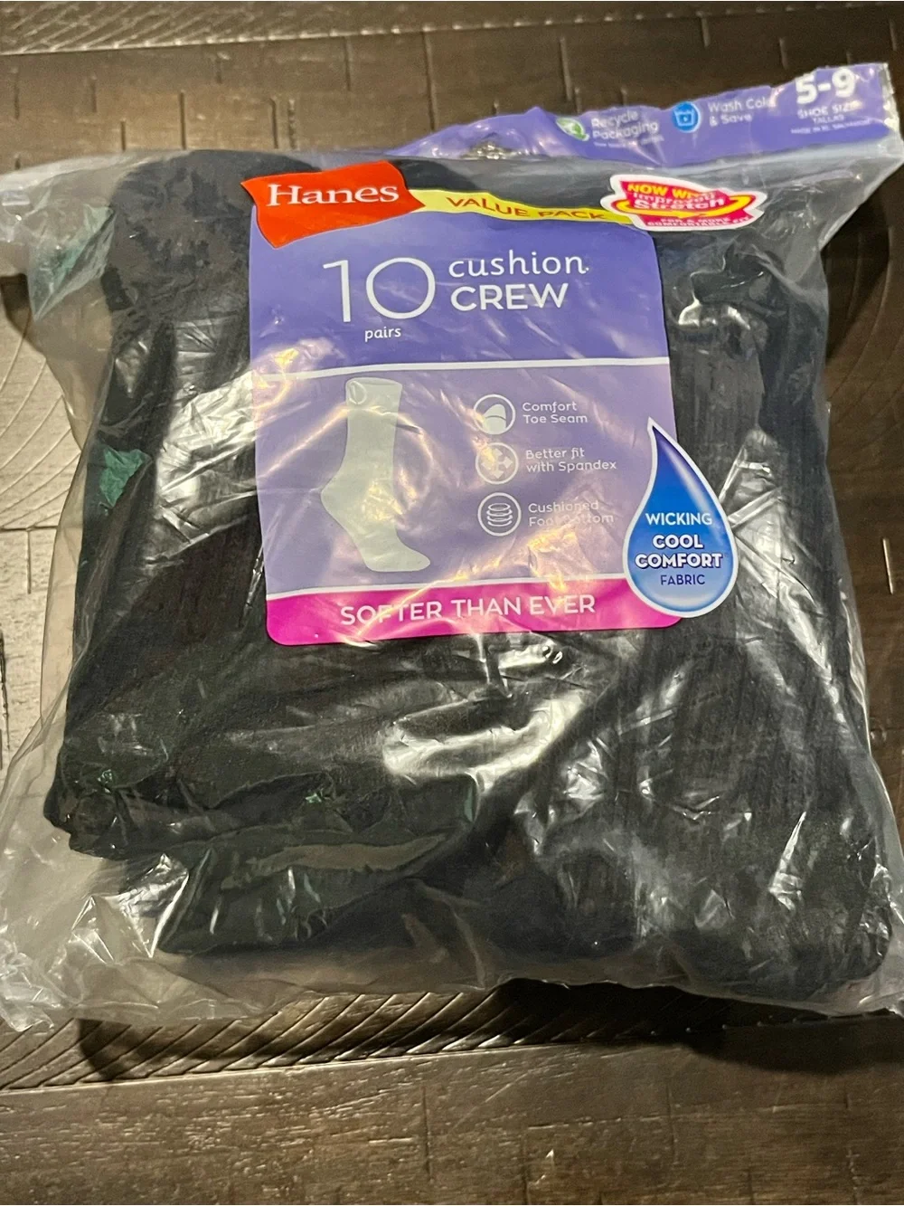 Hanes 10-Pack Cushion Crew Socks - Black Value Pack Women’s